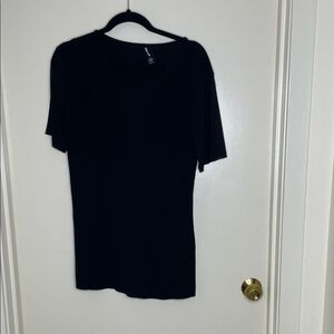 Agnes & Dora Classic Black Short Sleeve Tee